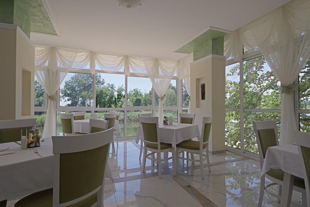 Perla Royal Hotel Primorsko Zewnętrze zdjęcie